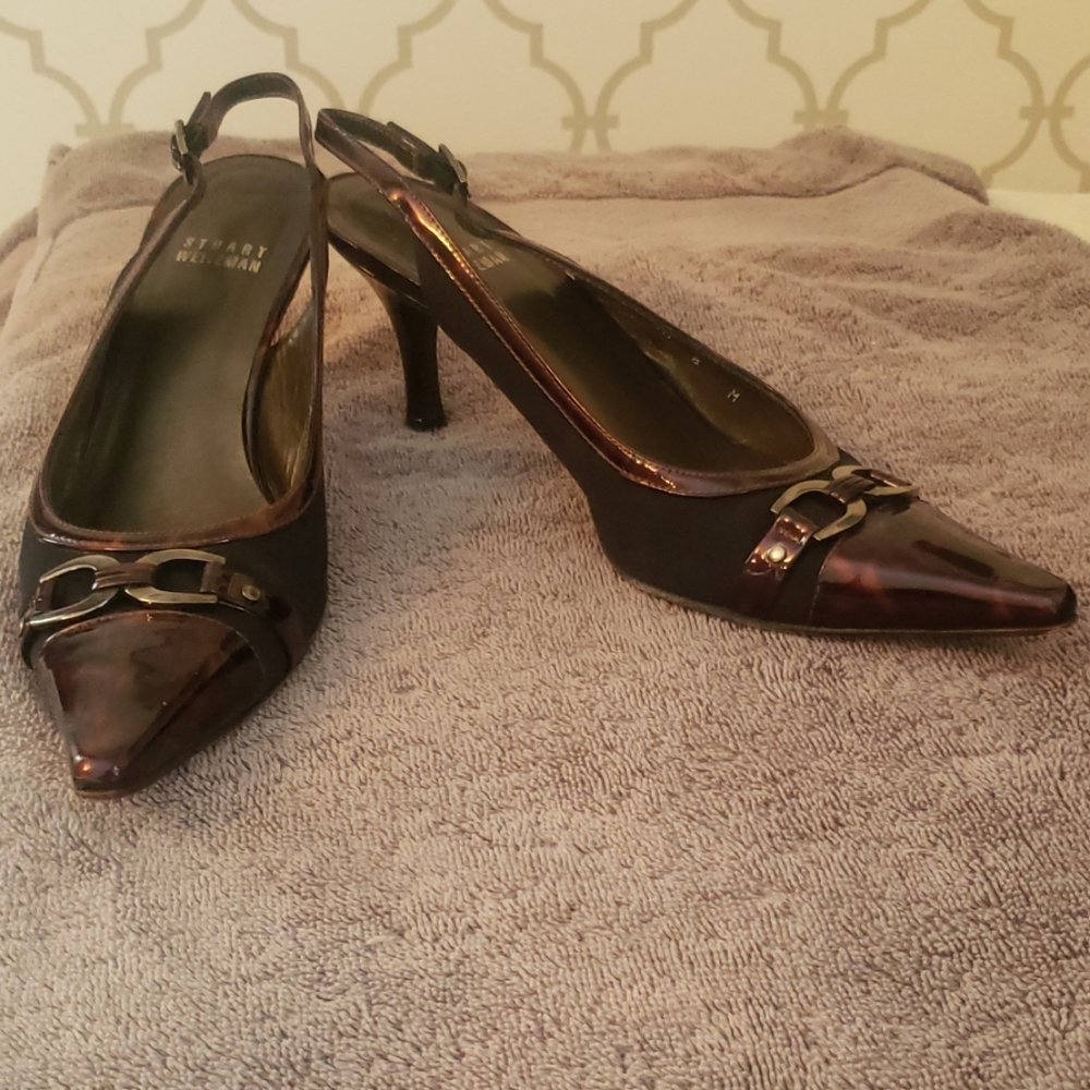 Shoes - Picture 2 of 3